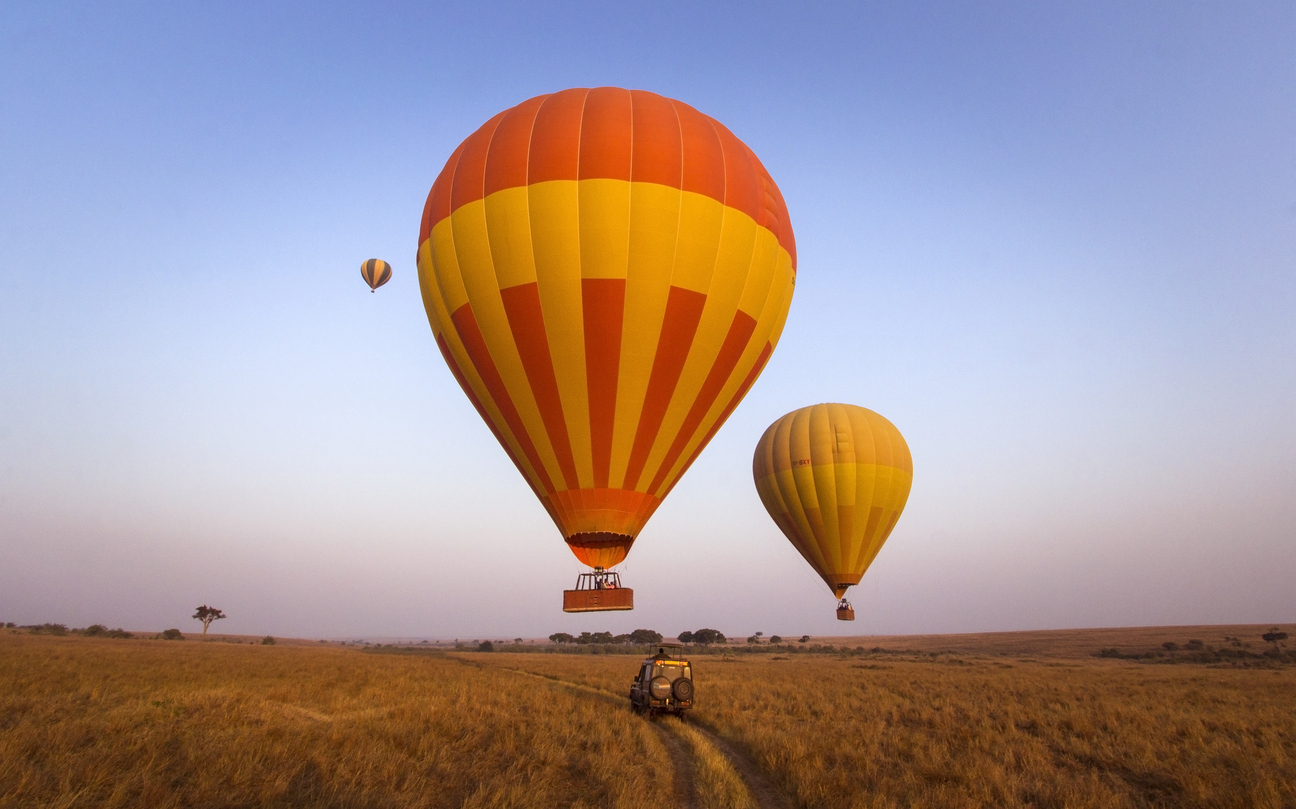Hot air balloons over the masai mara, Kenya - Journey House Travel